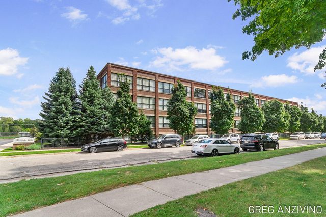 533 Columbia Avenue 113, Holland, MI 49423