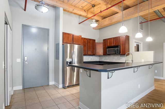 533 Columbia Avenue 113, Holland, MI 49423