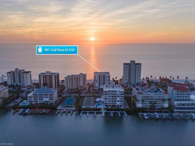 9811 Gulf Shore DR 101, Naples, FL 34108