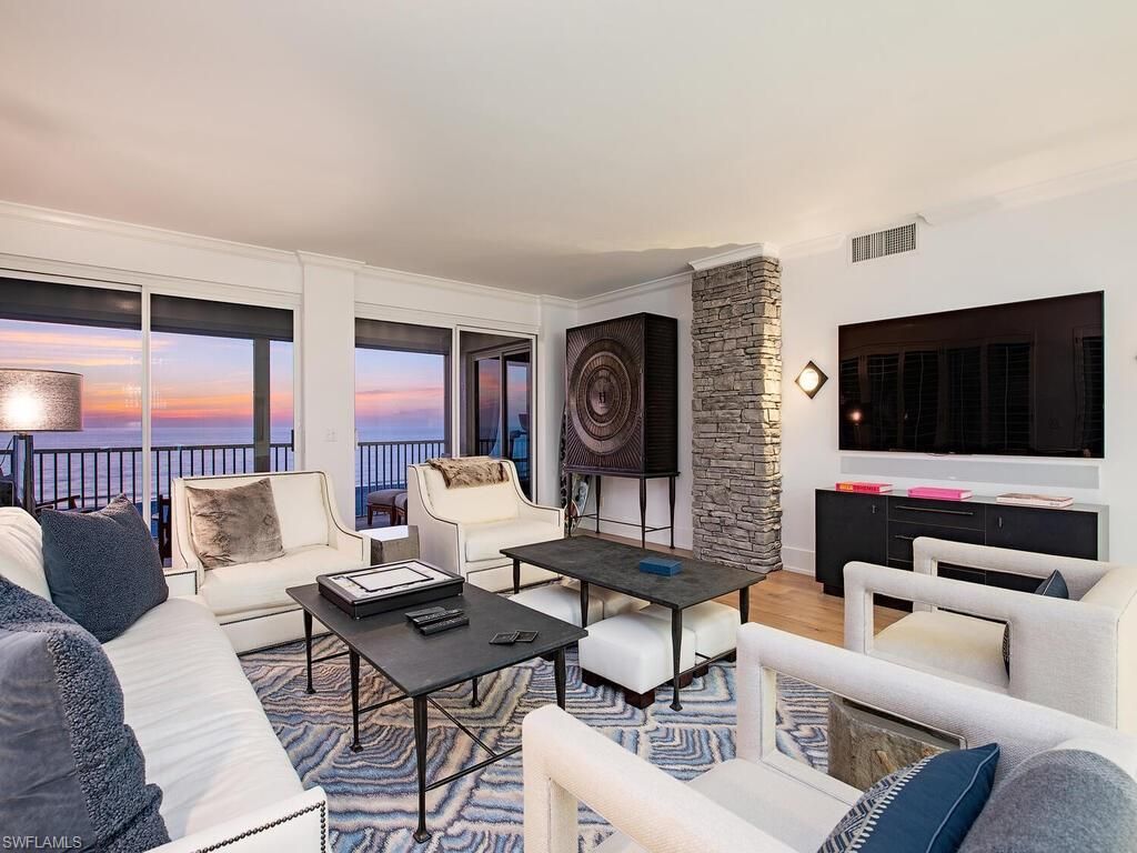 9811 Gulf Shore DR 101, NAPLES, FL 34108 — photo 5