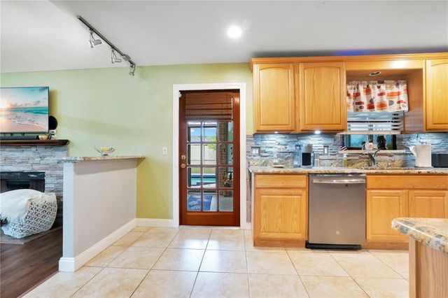 1691 SANTEE AVENUE, Deltona, FL 32738