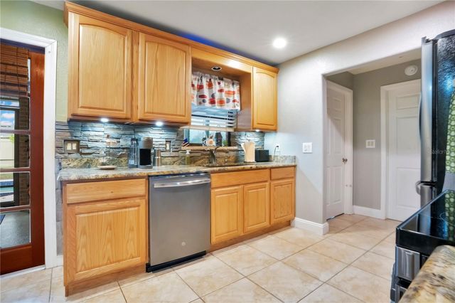 1691 SANTEE AVENUE, Deltona, FL 32738