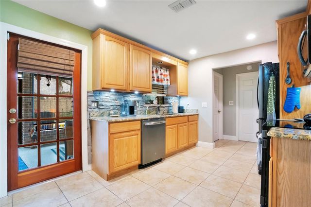 1691 SANTEE AVENUE, Deltona, FL 32738