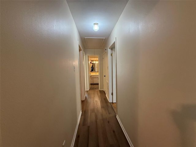 7718 Lacy Hill Drive, Houston, TX 77036