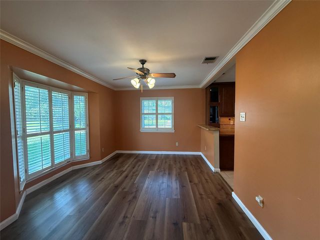 7718 Lacy Hill Drive, Houston, TX 77036