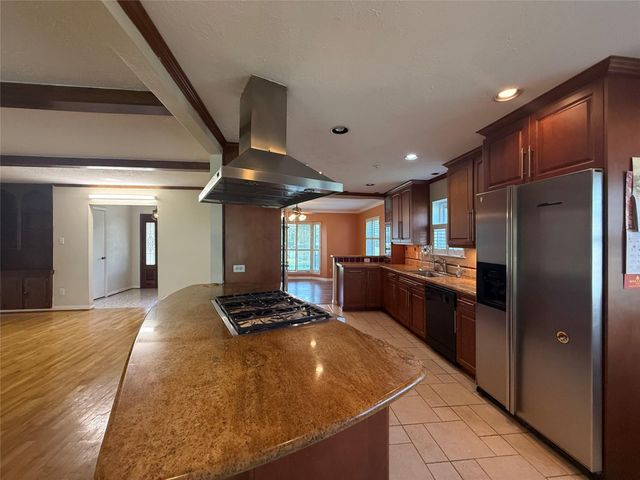 7718 Lacy Hill Drive, Houston, TX 77036