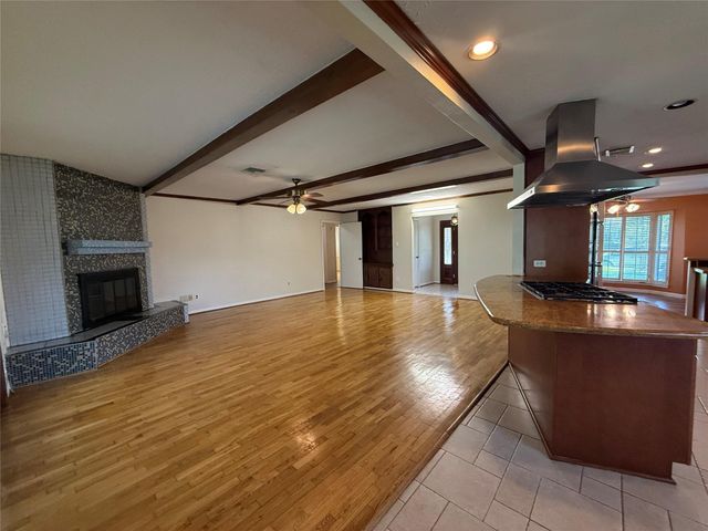 7718 Lacy Hill Drive, Houston, TX 77036