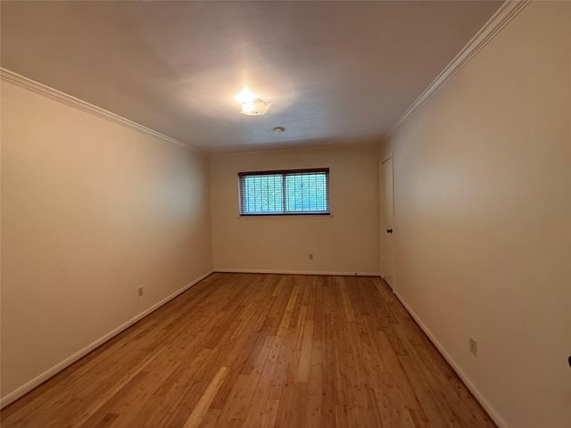 7718 Lacy Hill Drive, Houston, TX 77036