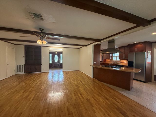 7718 Lacy Hill Drive, Houston, TX 77036