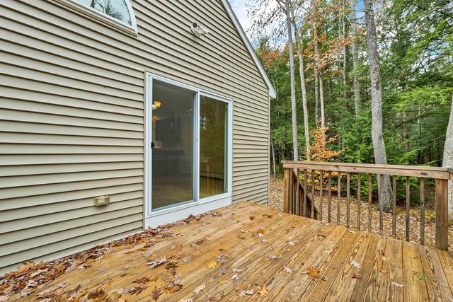 16 Buckingham Terrace, Moultonborough, NH 03254