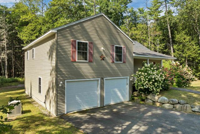 16 Buckingham Terrace, Moultonborough, NH 03254
