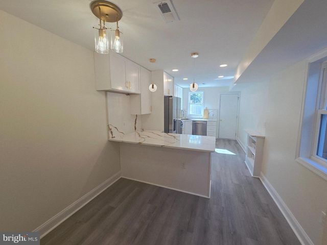 2645 LEHMAN ST, Baltimore, MD 21223