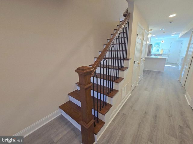 2645 LEHMAN ST, Baltimore, MD 21223