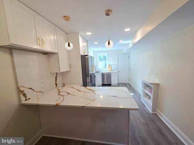 2645 LEHMAN ST, Baltimore, MD 21223