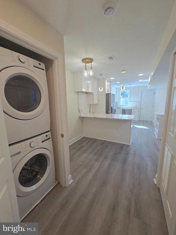 2645 LEHMAN ST, Baltimore, MD 21223