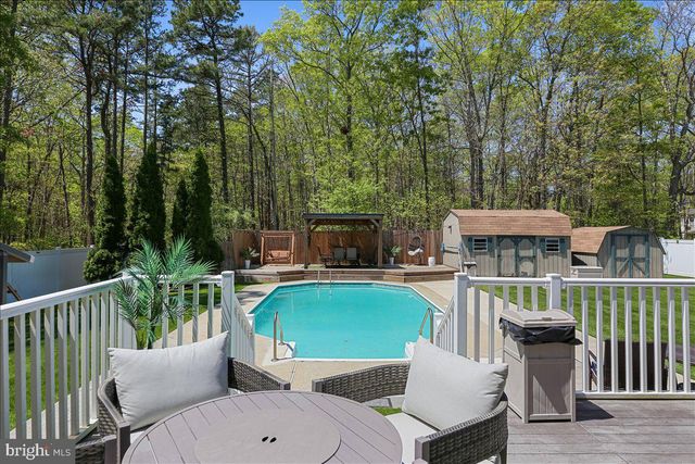 201 PRANCER RD, Egg Harbor Township, NJ 08234