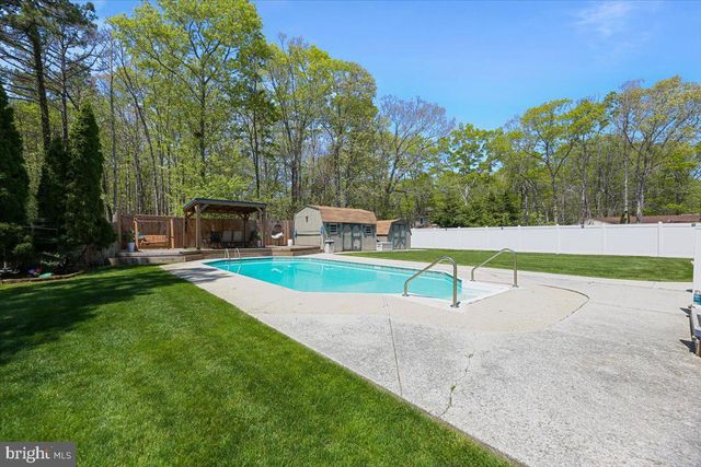 201 PRANCER RD, Egg Harbor Township, NJ 08234