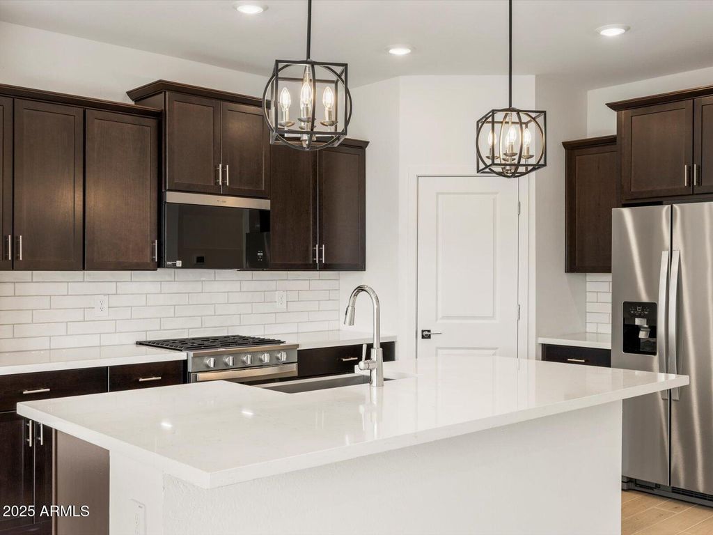 Image 1 of property listing at 15876 W COTTONTAIL Lane, Surprise, AZ 85387