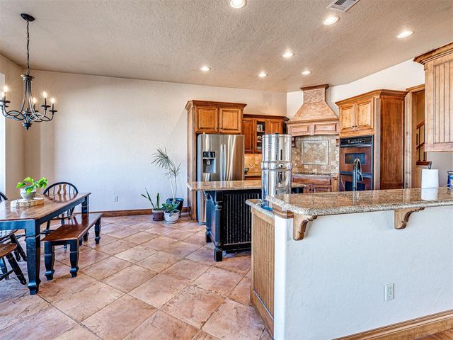22811 Cedar Ridge Road, Edmond, OK 73025