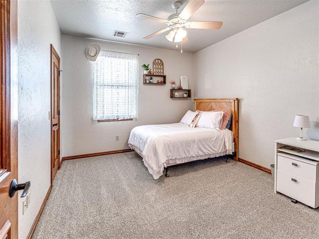 22811 Cedar Ridge Road, Edmond, OK 73025