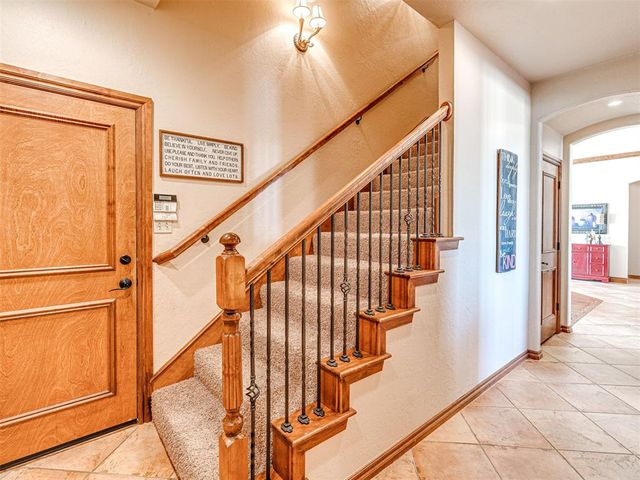 22811 Cedar Ridge Road, Edmond, OK 73025