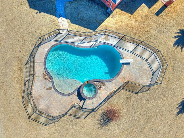 22811 Cedar Ridge Road, Edmond, OK 73025