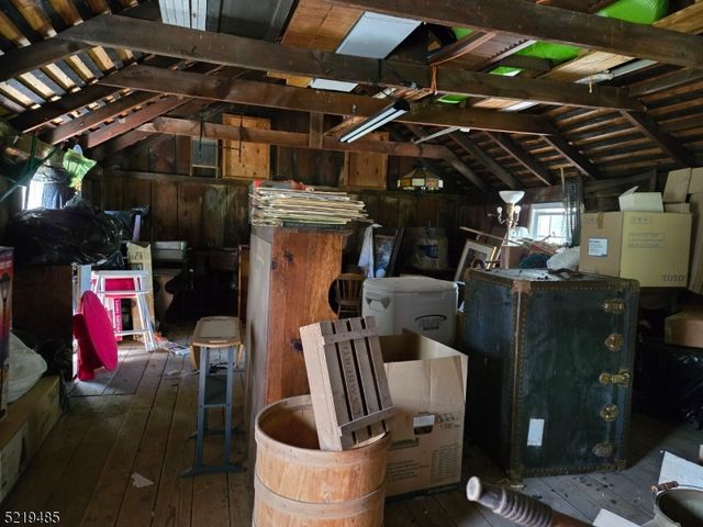 38 North Rd, Chester Boro, NJ 07930