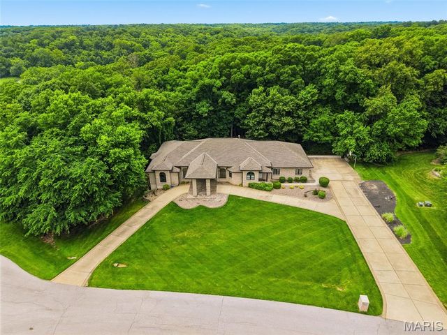 3 Rainier Court, O'fallon, MO 63366