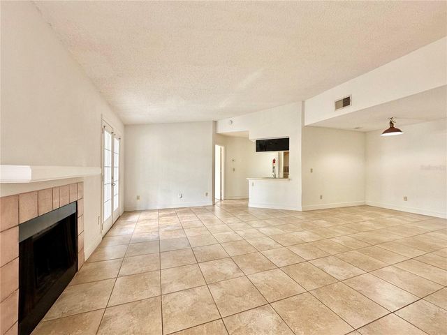 2550 N ALAFAYA TRAIL 12206, Orlando, FL 32826