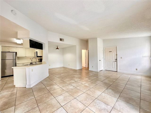 2550 N ALAFAYA TRAIL 12206, Orlando, FL 32826