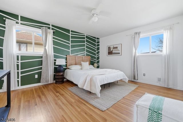 22 Elizabeth Ct, Bloomfield Twp., NJ 07003