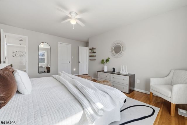 22 Elizabeth Ct, Bloomfield Twp., NJ 07003