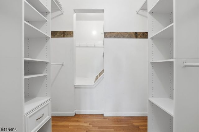 22 Elizabeth Ct, Bloomfield Twp., NJ 07003