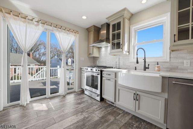 22 Elizabeth Ct, Bloomfield Twp., NJ 07003