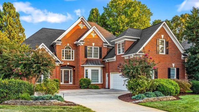 1901 Rosevilla Lane, Greensboro, NC 27455