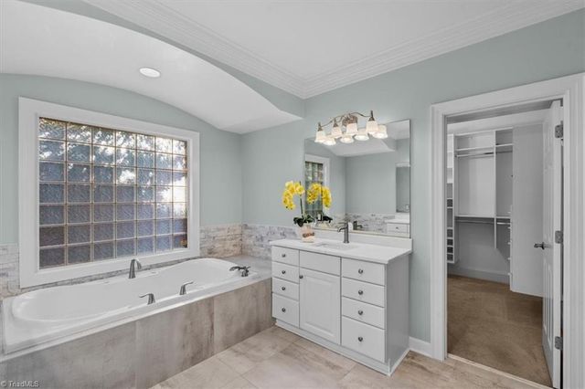 1901 Rosevilla Lane, Greensboro, NC 27455