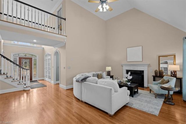 1901 Rosevilla Lane, Greensboro, NC 27455