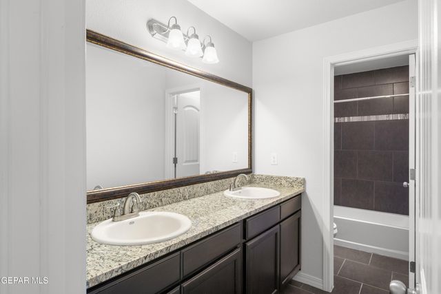 11381 BULLSEYE Street, El Paso, TX 79934