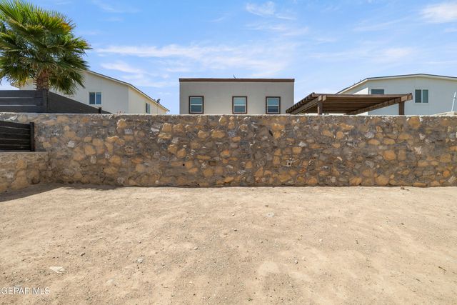 11381 BULLSEYE Street, El Paso, TX 79934