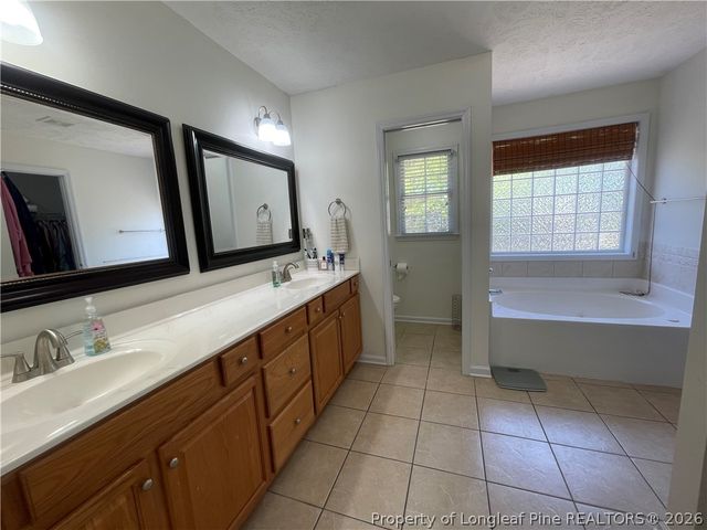 6113 Castlebrooke Lane, Linden, NC 28356