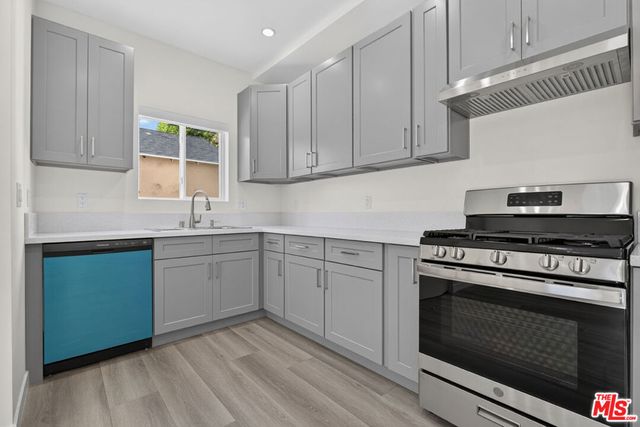 1809 N Avon Street 101, Burbank, CA 91505