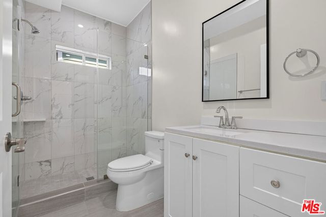 1809 N Avon Street 101, Burbank, CA 91505