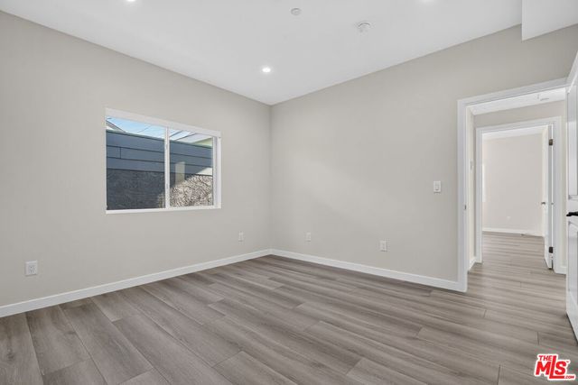 1809 N Avon Street 101, Burbank, CA 91505
