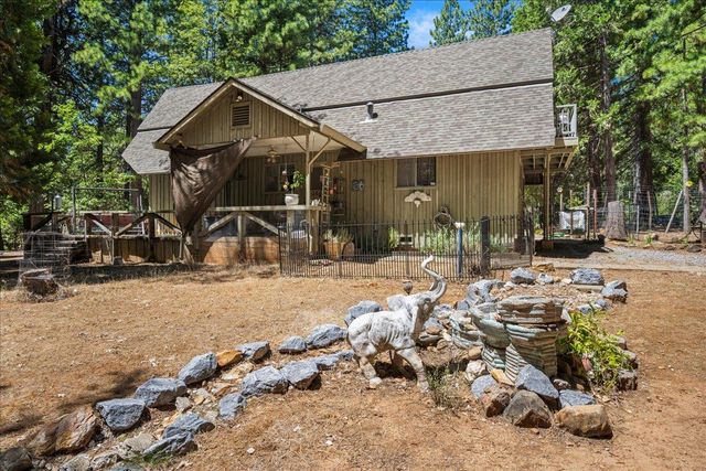5695 Juarez Rd, Pollock Pines, CA 95726