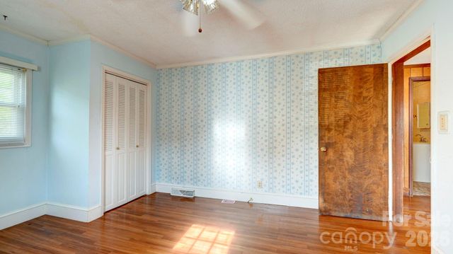 2403 W C Street, Kannapolis, NC 28081