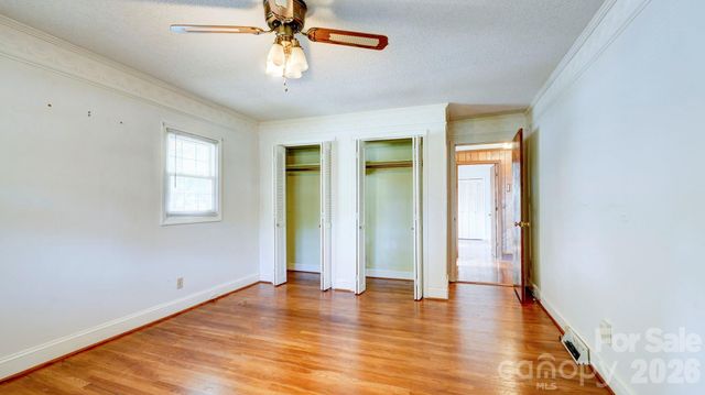2403 W C Street, Kannapolis, NC 28081