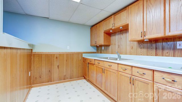 2403 W C Street, Kannapolis, NC 28081