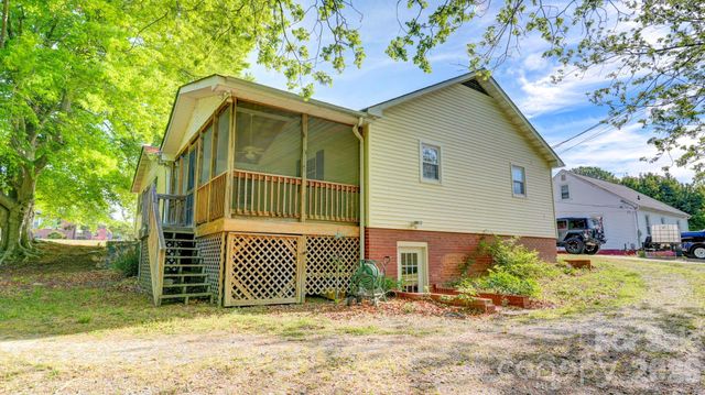 2403 W C Street, Kannapolis, NC 28081