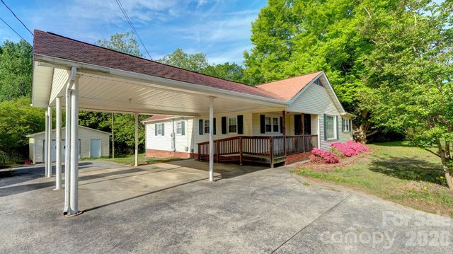 2403 W C Street, Kannapolis, NC 28081