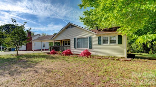 2403 W C Street, Kannapolis, NC 28081